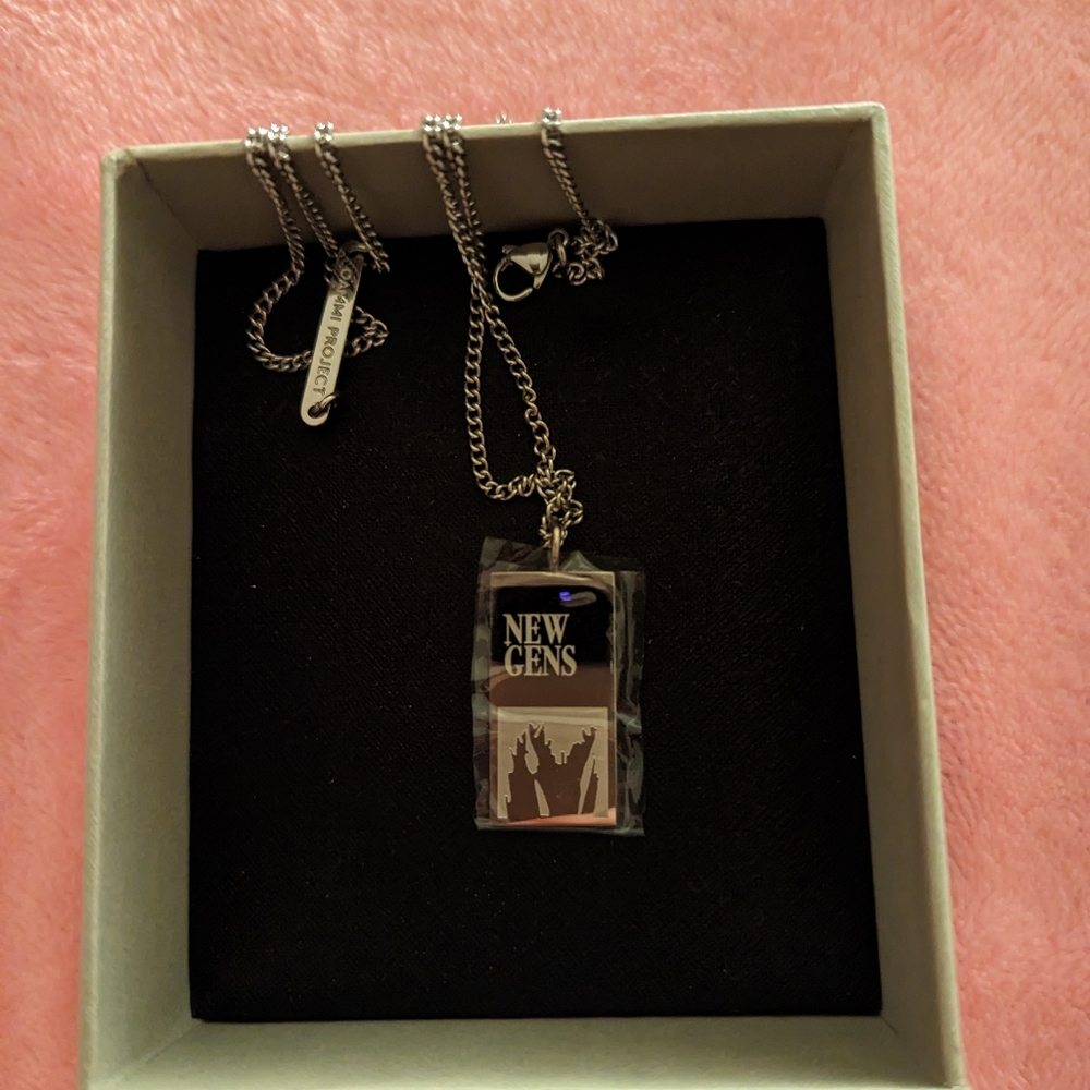 Necklace Brand new